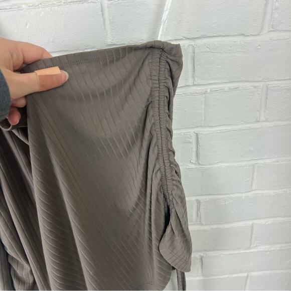 Rue 21 Plus Size Mocha Ribbed Knit Top & Pants Lounge Set Size 3X - Picture 2 of 13